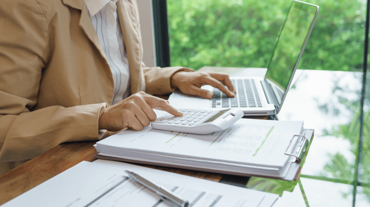 calculating financial costs 