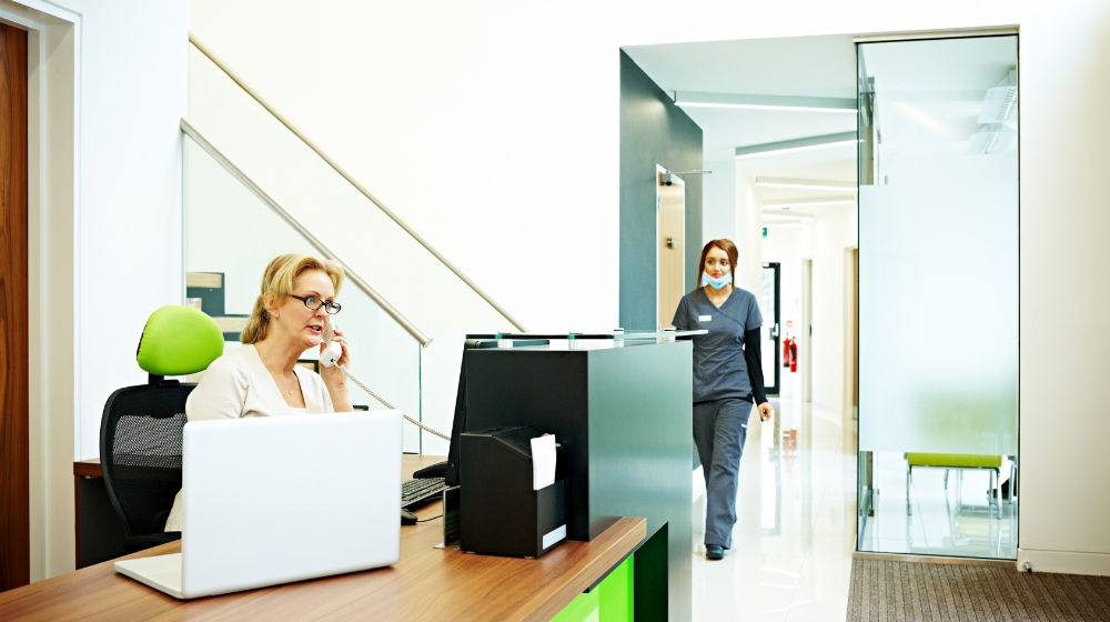 office manager scheduling dental appointments