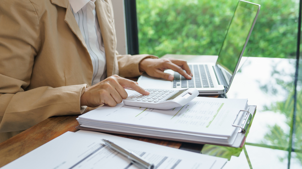 calculating financial costs